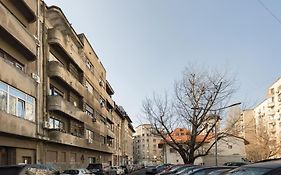 Galaxy Studio Near Bucharest Old Town