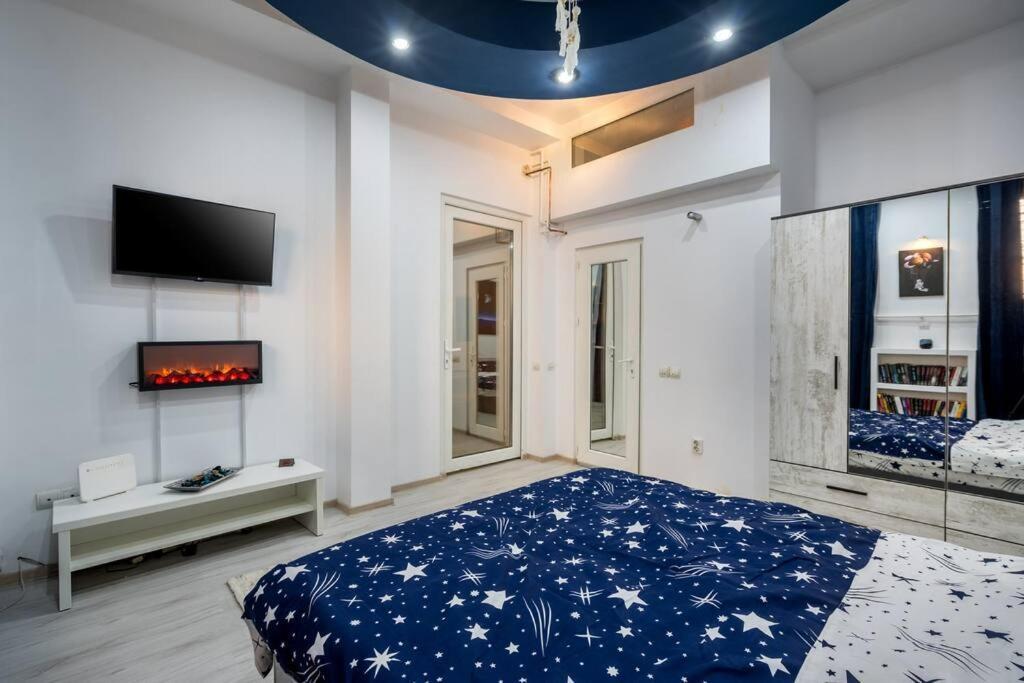 Galaxy Studio Near Bucharest Old Town Esterno foto